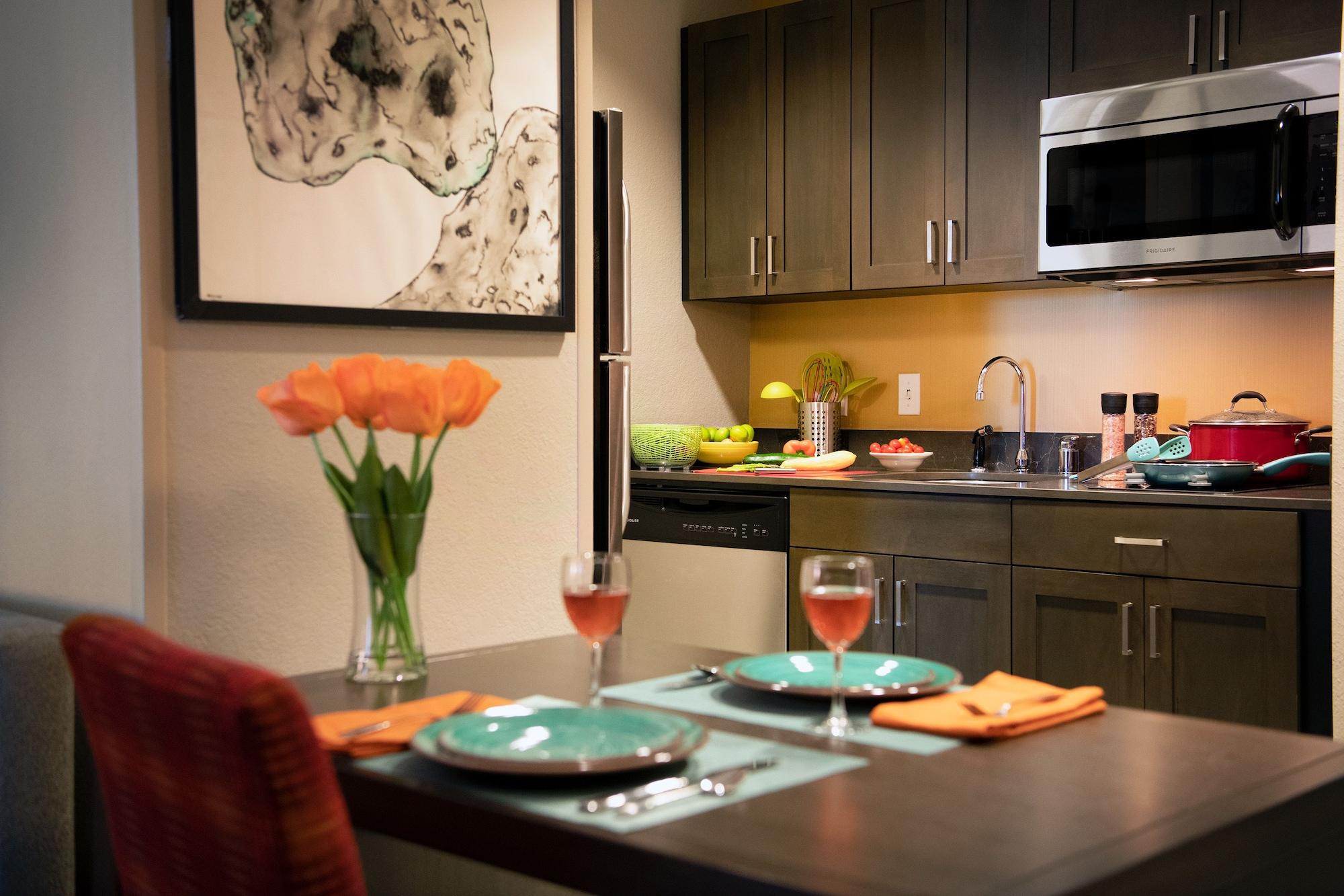 Homewood Suites By Hilton Warren Detroit Екстериор снимка