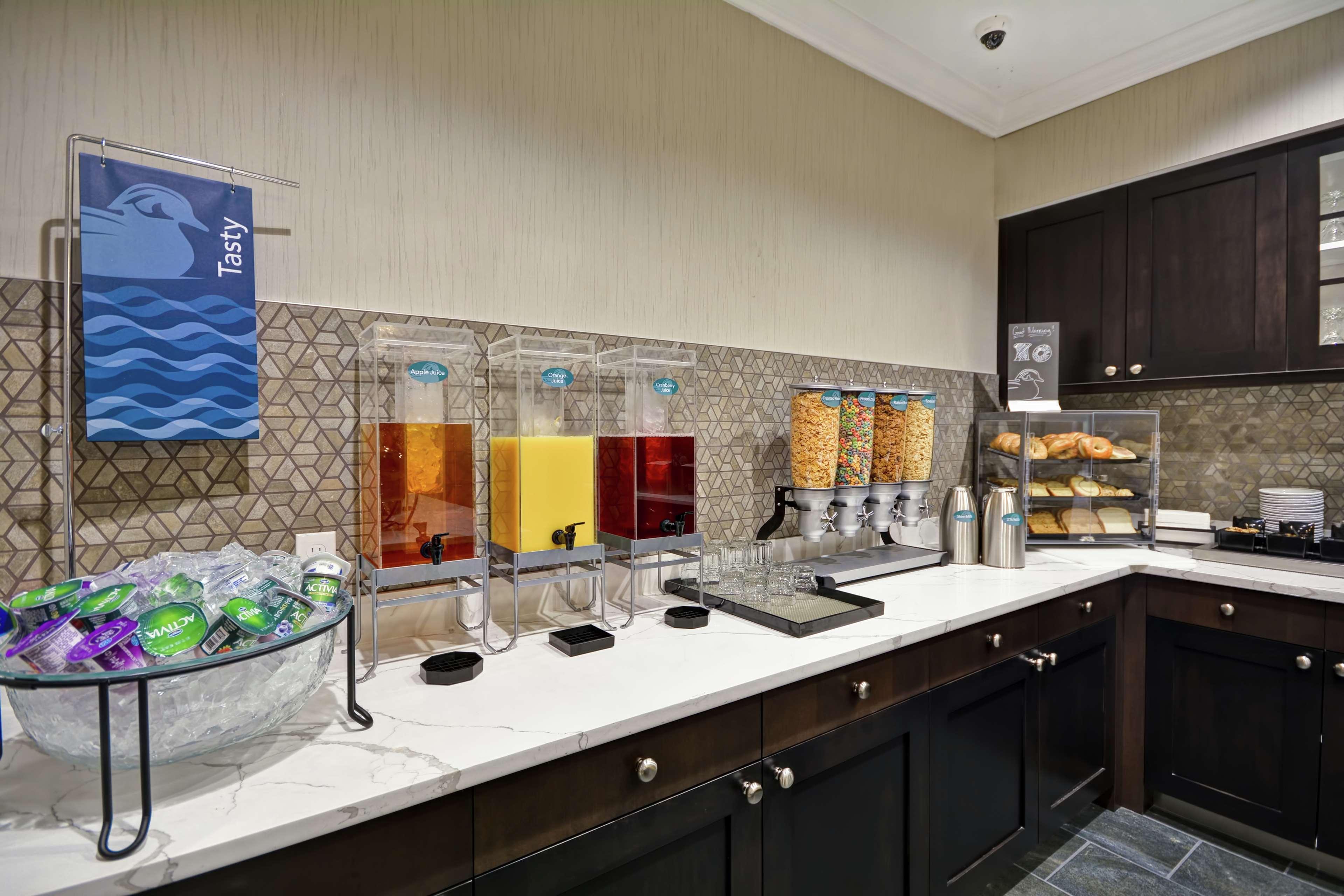Homewood Suites By Hilton Warren Detroit Екстериор снимка
