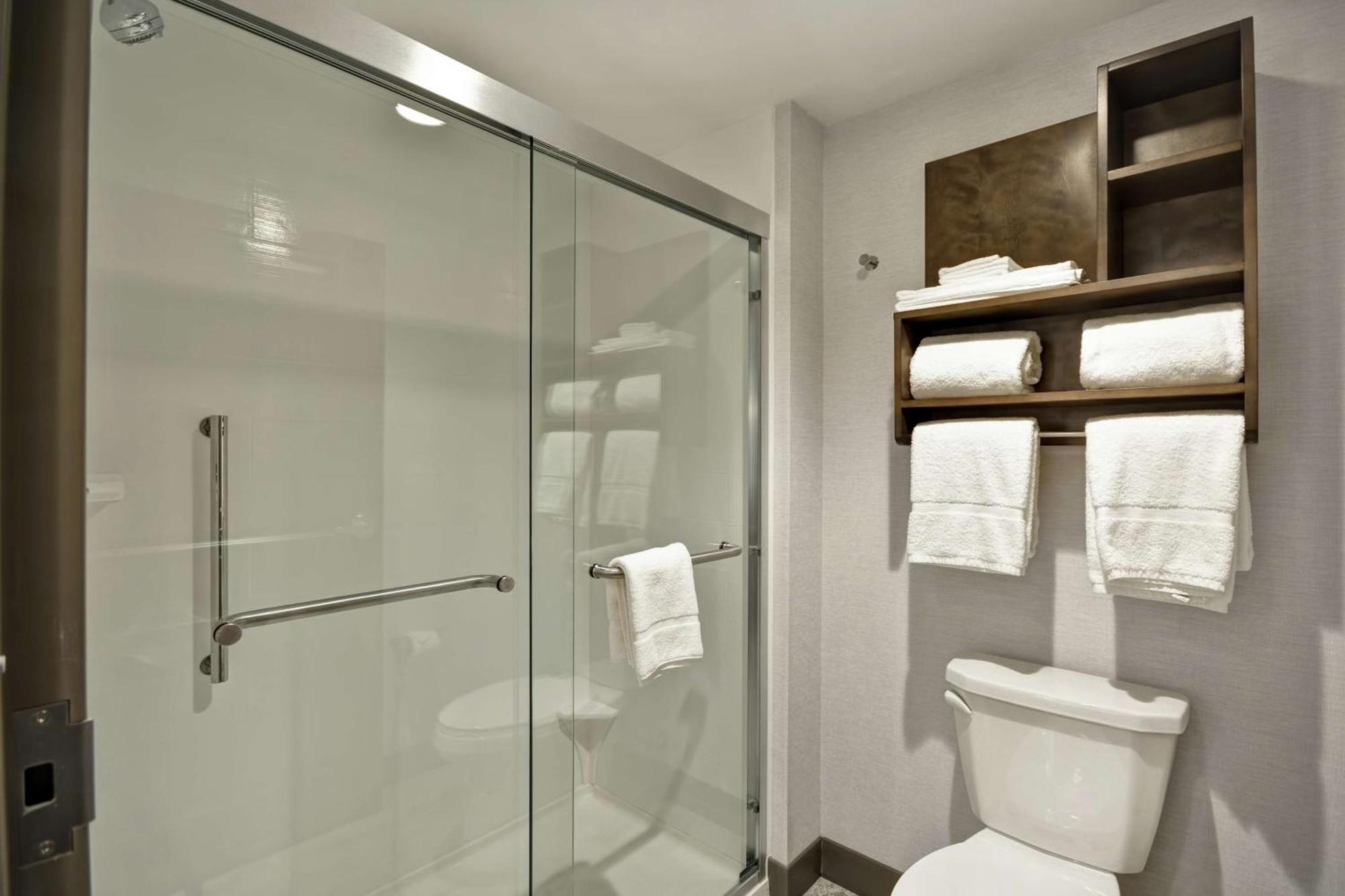 Homewood Suites By Hilton Warren Detroit Екстериор снимка