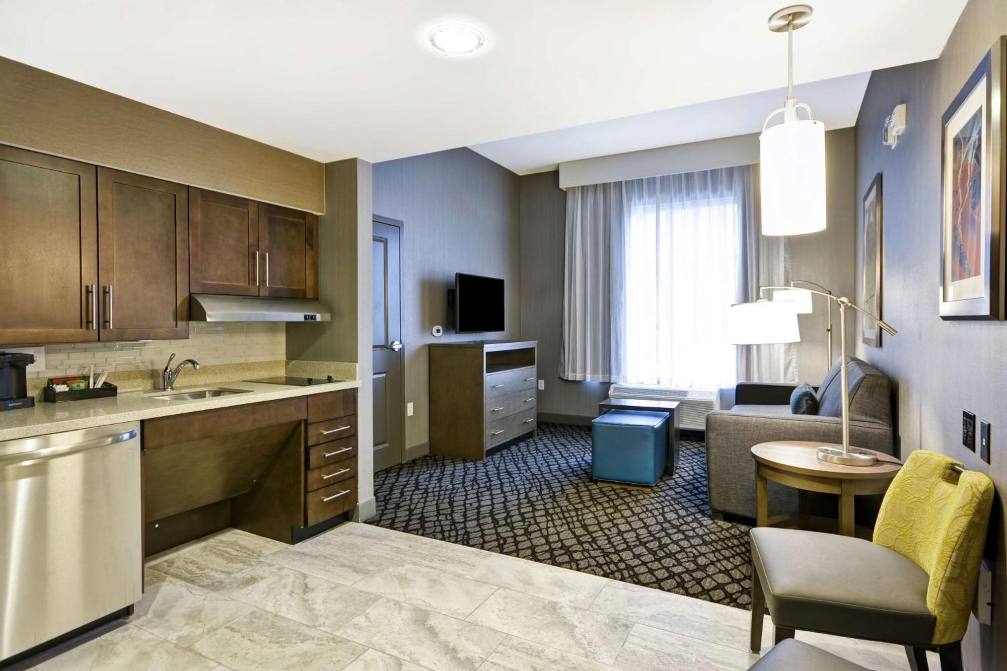 Homewood Suites By Hilton Warren Detroit Екстериор снимка
