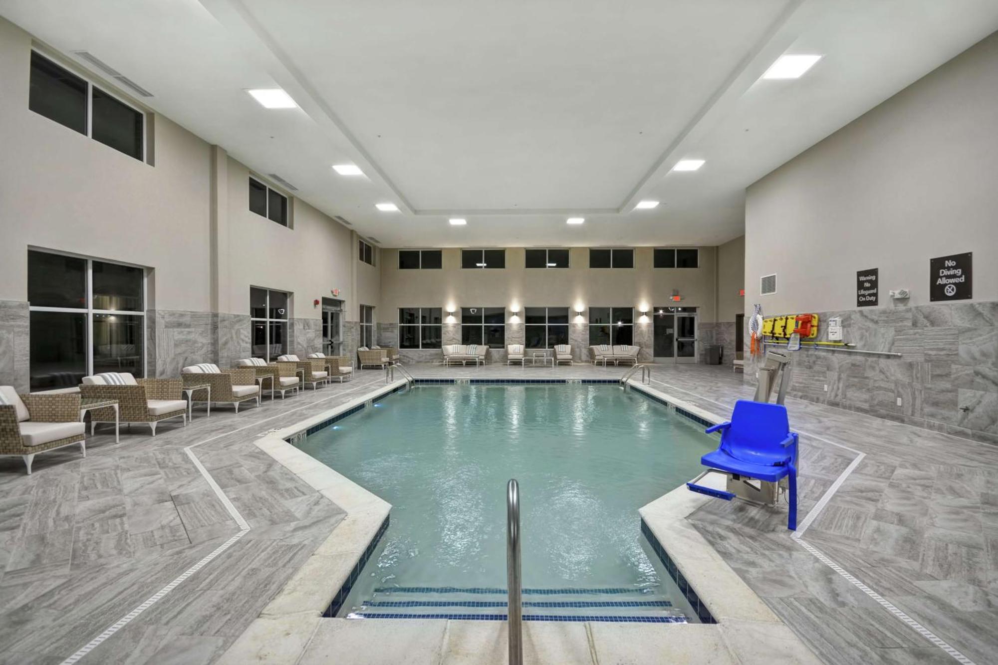 Homewood Suites By Hilton Warren Detroit Екстериор снимка